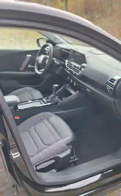 Citroën C4 2024 — foto 6 de 14