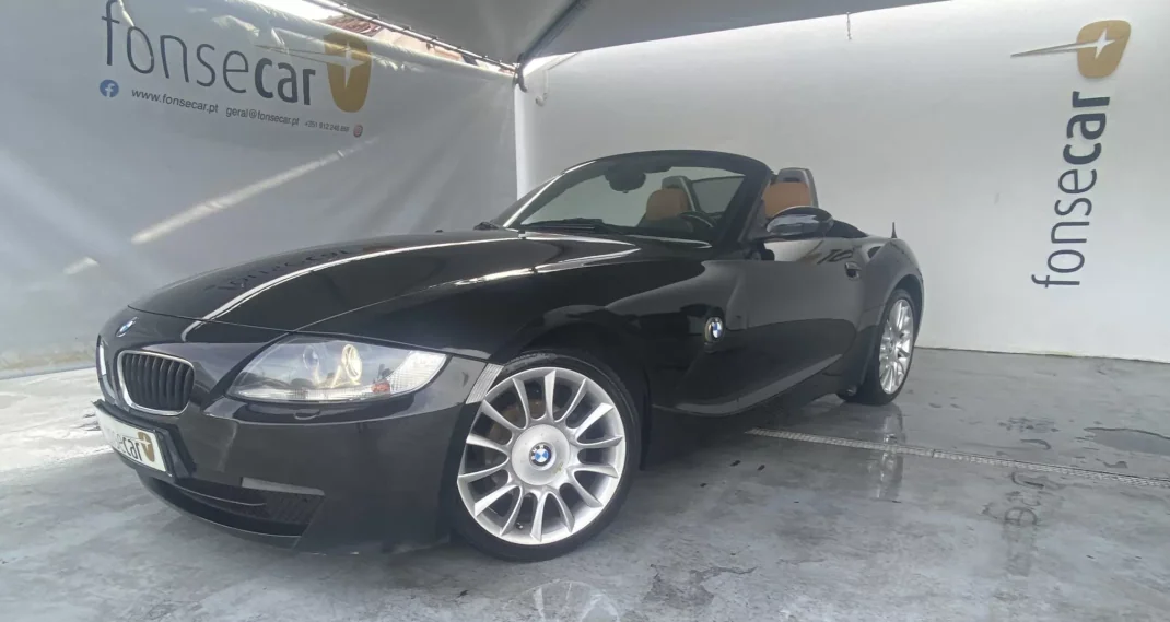 BMW Z4 2006 - 13990 EUR, 229825 km - AUTO.MOTO.pt - 229825km - foto 1 de 19