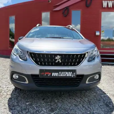 Peugeot 2008 2019 - 15900 EUR, 110000 km - AUTO.MOTO.pt - 110000km - foto 3 de 16