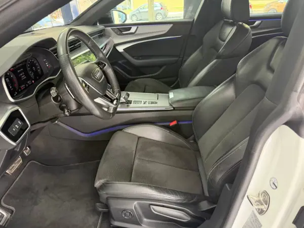 Audi A7 Sportback 2020 - 43500 EUR, 131602 km - AUTO.MOTO.pt - 131602km - foto 22 de 35