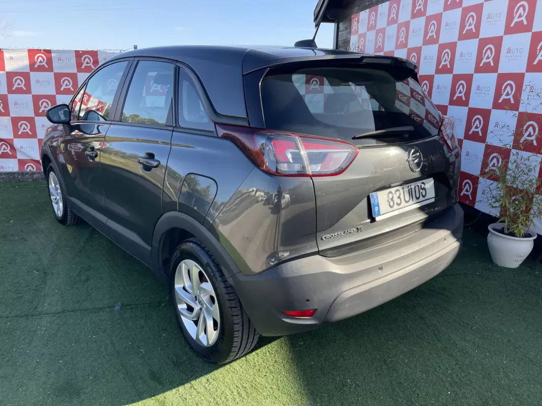 Opel Crossland X 2018 - 11490 EUR, 157660 km - AUTO.MOTO.pt - 157660km - foto 4 de 20