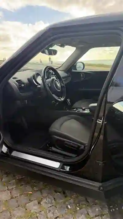 MINI Clubman 2021 - 19500 EUR, 118000 km - 118000km - foto 8 de 15