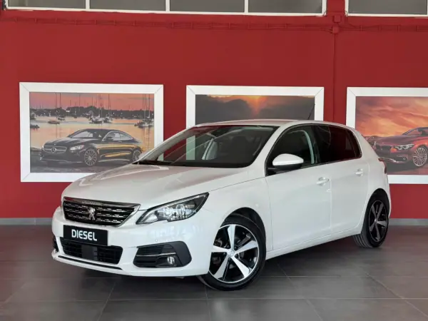 Peugeot 308 2019 - 16500 EUR, 74173 km - AUTO.MOTO.pt - 74173km - foto 2 de 20