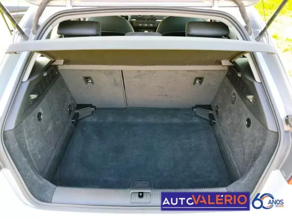 Audi A3 Sportback 2019 - 18950 EUR, 88596 km - AUTO.MOTO.pt - 88596km - foto 32 de 34
