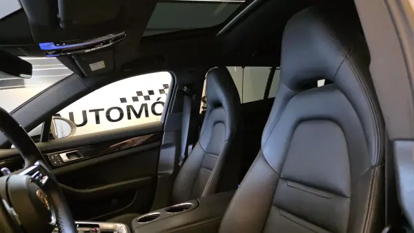 Porsche Panamera Sport Turismo 2024 - 119900 EUR, 45564 km - AUTO.MOTO.pt - 45564km - foto 45 de 63