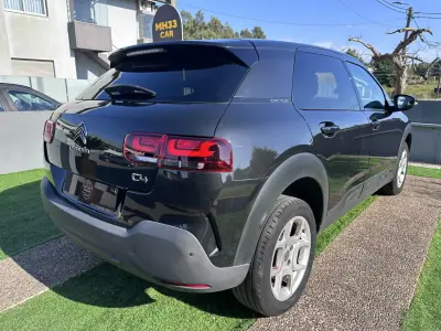 Citroën C4 Cactus 2018 - 11900 EUR, 180000 km - AUTO.MOTO.pt - 180000km - foto 9 de 47