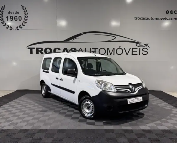 Renault Kangoo 2016 - 10900 EUR, 255000 km - AUTO.MOTO.pt - 255000km - foto 3 de 28