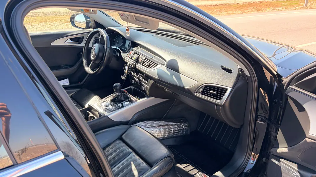 Audi A6 Avant 2015 - 16990 EUR, 245000 km - 245000km - foto 9 de 13