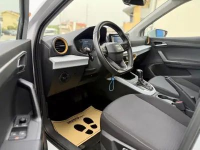 SEAT Arona 2023 - 16950 EUR, 36000 km - AUTO.MOTO.pt - 36000km - foto 11 de 25