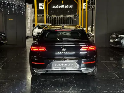 Volkswagen Arteon 2023 - 31990 EUR, 45800 km - AUTO.MOTO.pt - 45800km - foto 12 de 36