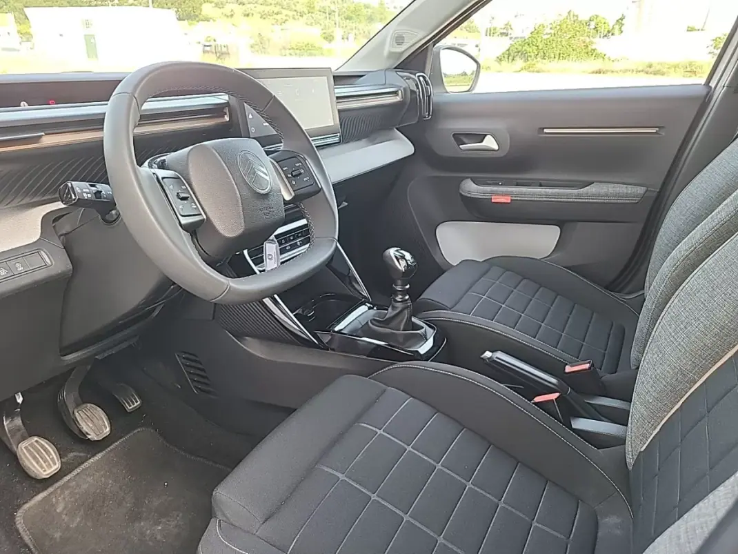 Citroën C3 Aircross 2025 - 19700 EUR, 14007 km - 14007km - foto 24 de 25