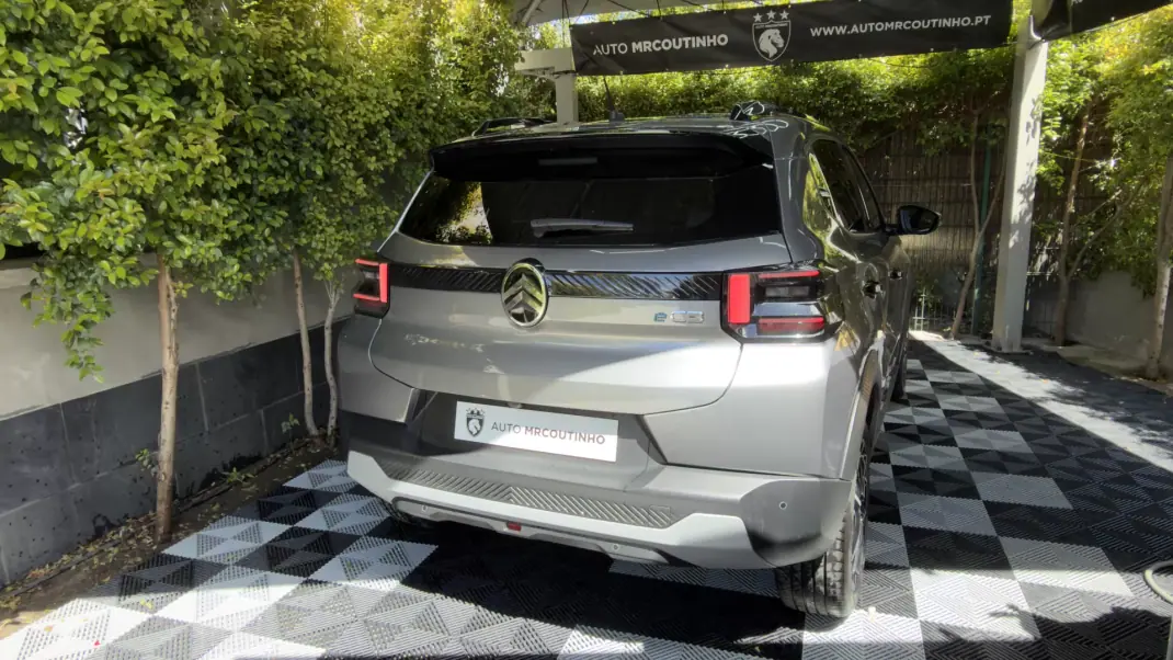Citroën e-C3 2025 - 21500 EUR, 7783 km - AUTO.MOTO.pt - 7783km - foto 7 de 30