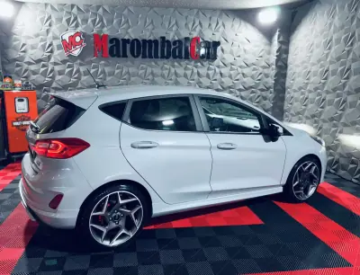 Ford Fiesta 2019 - 21990 EUR, 151232 km - AUTO.MOTO.pt - 151232km - foto 3 de 37