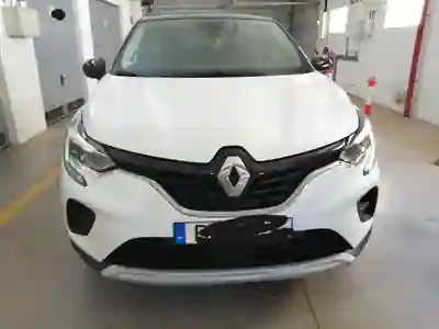 Renault Captur 2023 - 27000km