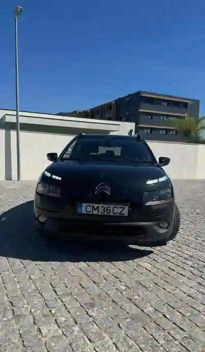 Citroën C4 Cactus 2017 — foto 2 de 15