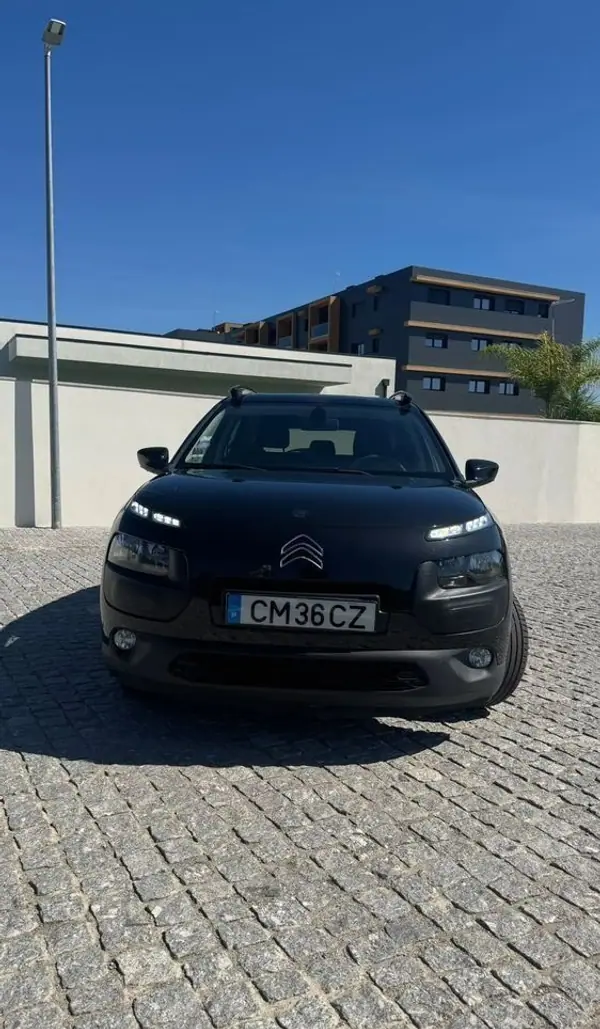 Citroën C4 Cactus 2017 — foto 2 de 15