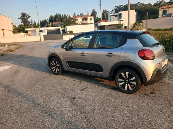 Citroën C3 1.2 PureTech Attraction 2019 Gasolina