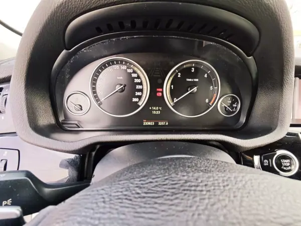 BMW X4 2014 - 23500 EUR, 223000 km - AUTO.MOTO.pt - 223000km - foto 27 de 42
