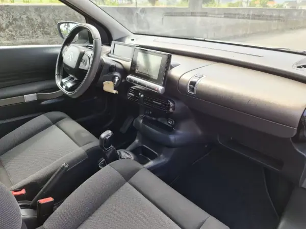 Citroën C4 Cactus 2016 - 11990 EUR, 108000 km - AUTO.MOTO.pt - 108000km - foto 10 de 29