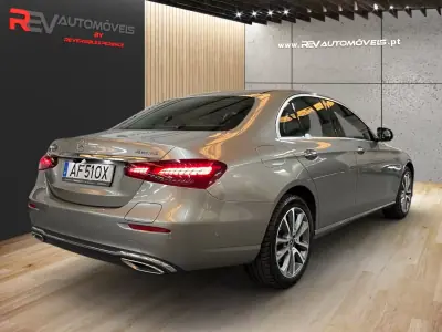 Mercedes-Benz E 300 2021 - 33950 EUR, 112651 km - AUTO.MOTO.pt - 112651km - foto 3 de 20