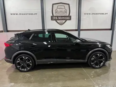 Cupra Formentor 2021 - 29900 EUR, 69200 km - AUTO.MOTO.pt - 69200km - foto 3 de 37
