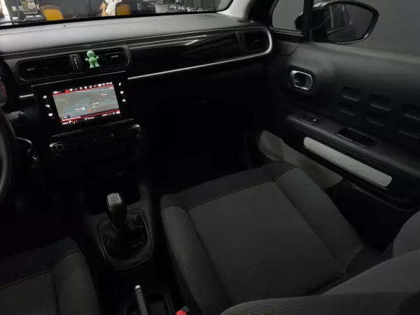 Citroën C3 2018 - 9950 EUR, 133750 km - AUTO.MOTO.pt - 133750km - foto 30 de 43