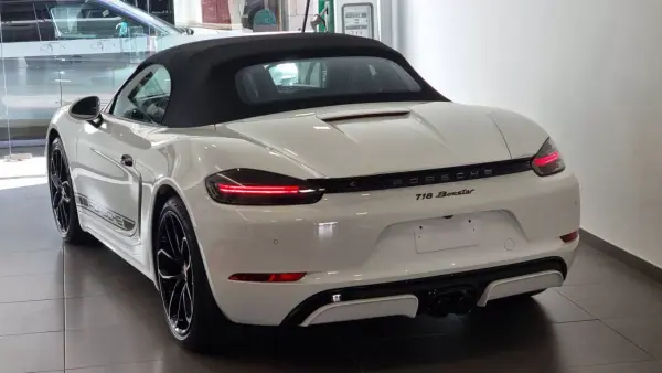 Porsche 718 Boxster 2024 - 89990 EUR, 12821 km - AUTO.MOTO.pt - 12821km - foto 2 de 34