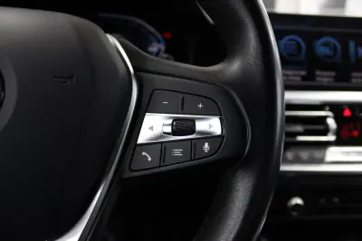 BMW 320 2021 - 27900 EUR, 108256 km - AUTO.MOTO.pt - 108256km - foto 11 de 24