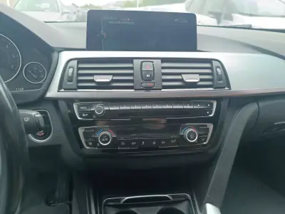 BMW 418 Gran Coupé 2017 - 19899 EUR, 172577 km - AUTO.MOTO.pt - 172577km - foto 25 de 32