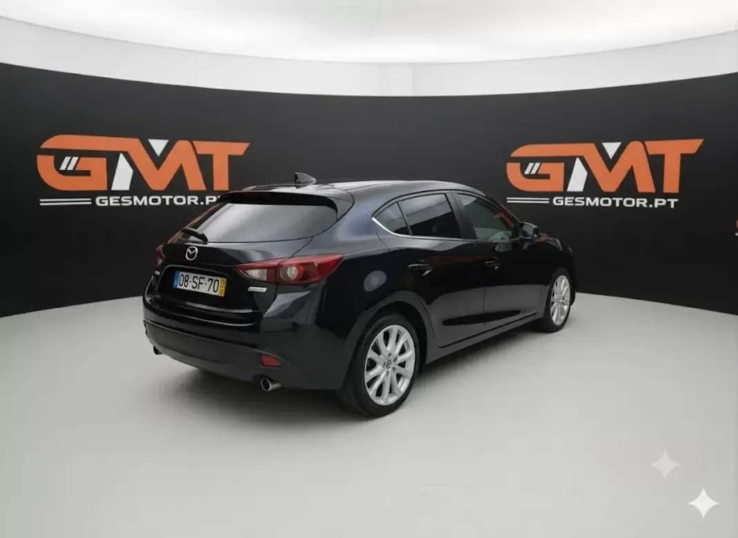 Mazda 3 2016 - 12490 EUR, 87000 km - 87000km - foto 3 de 22