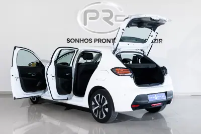 Peugeot 208 2024 - 16900 EUR, 59182 km - 59182km - foto 10 de 37