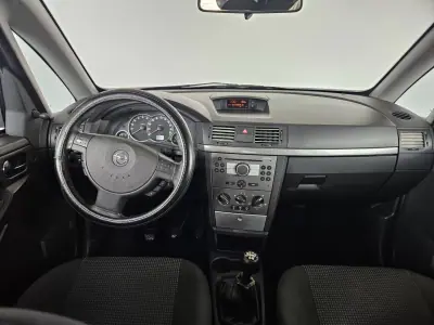 Opel Meriva 2007 — foto 6 de 8