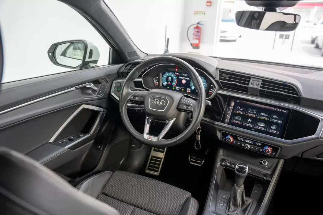 Audi Q3 Sportback 2022 - 38500 EUR, 49990 km - 49990km - foto 15 de 35