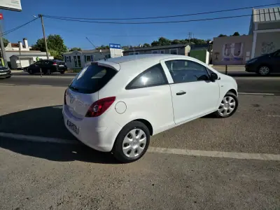 Opel CORSA VAN 1.3 CDTI 2014 - 5950 EUR, 194383 km - 194383km - foto 2 de 10