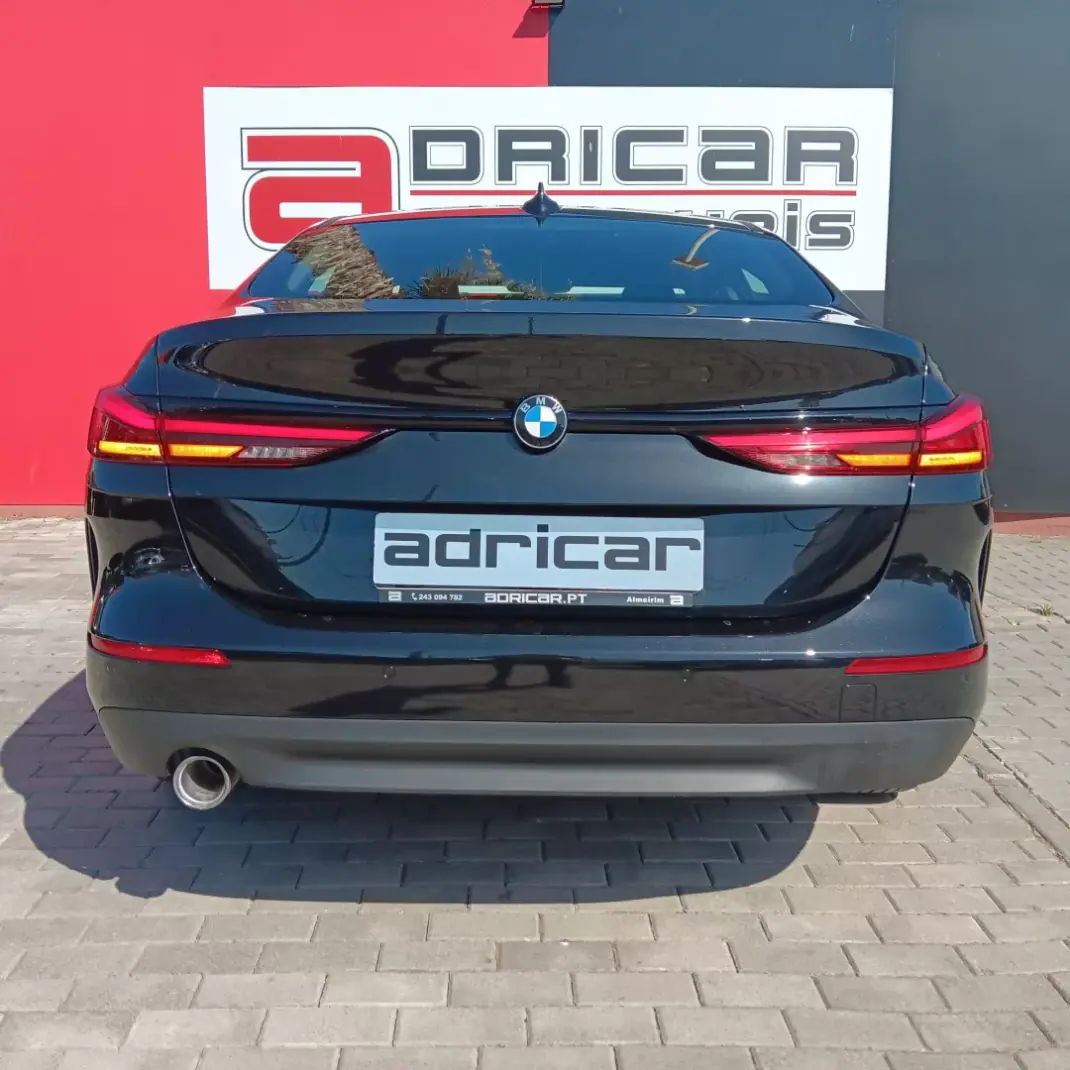 BMW 216 Gran Coupé 2022 - 23500 EUR, 90580 km - 90580km - foto 10 de 28