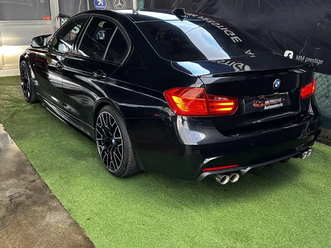 BMW 318 2014 - 18750 EUR, 237000 km - AUTO.MOTO.pt - 237000km - foto 23 de 40