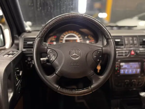 Mercedes-Benz G 55 AMG 2005 - 79990 EUR, 185700 km - AUTO.MOTO.pt - 185700km - foto 10 de 29