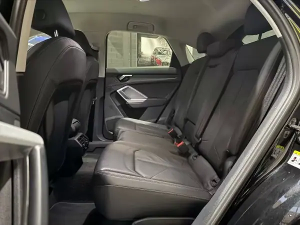 Audi Q3 Sportback 2021 - 36999 EUR, 74000 km - AUTO.MOTO.pt - 74000km - foto 8 de 21