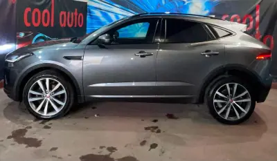 Jaguar E-Pace 2018 - 20899 EUR, 129000 km - 129000km - foto 3 de 48