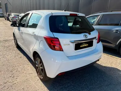 Toyota Yaris 2014 - 8900 EUR, 155500 km - foto 4 de 13