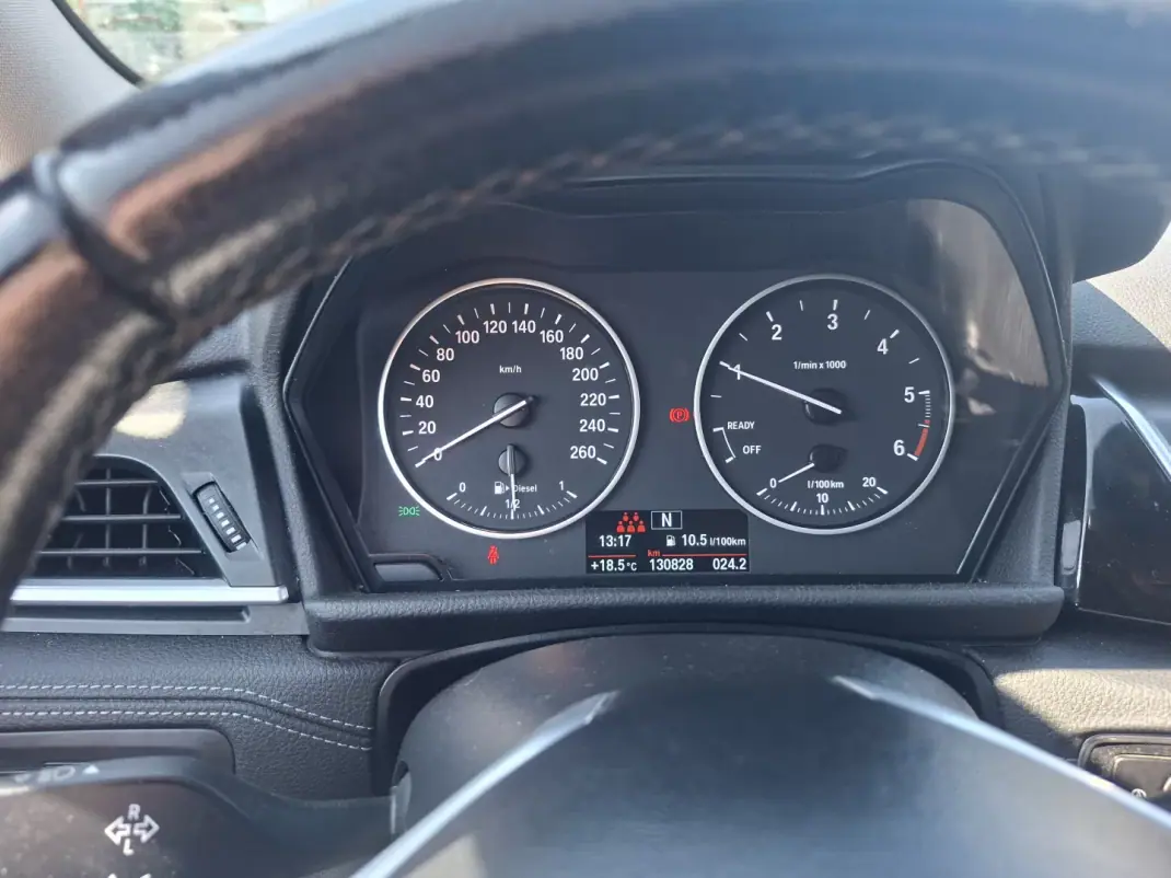 BMW 216 Gran Tourer 2018 - 17350 EUR, 130769 km - AUTO.MOTO.pt - 130769km - foto 16 de 26