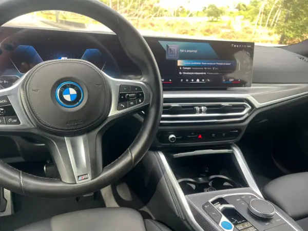 BMW i4 2023 - 41750 EUR, 74000 km - AUTO.MOTO.pt - 74000km - foto 9 de 86