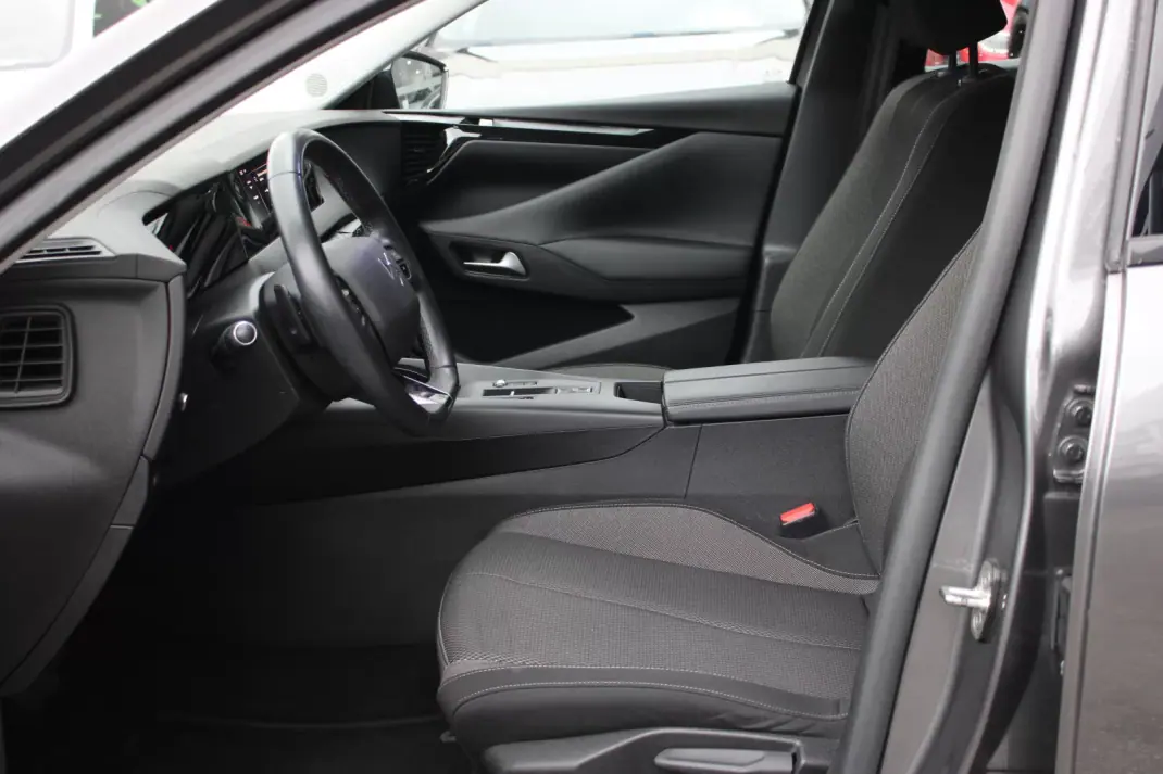 DS DS4 2022 - 25400 EUR, 78029 km - AUTO.MOTO.pt - 78029km - foto 6 de 22