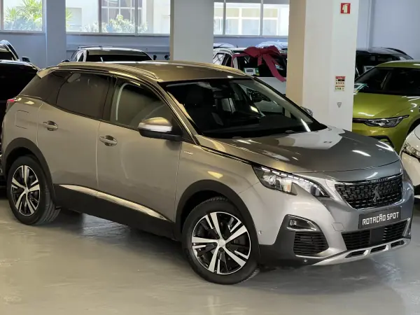 Peugeot 3008 2018 - 18490 EUR, 170000 km - AUTO.MOTO.pt - 170000km - foto 28 de 44
