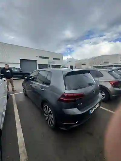 Volkswagen Golf 2017 — foto 3 de 7