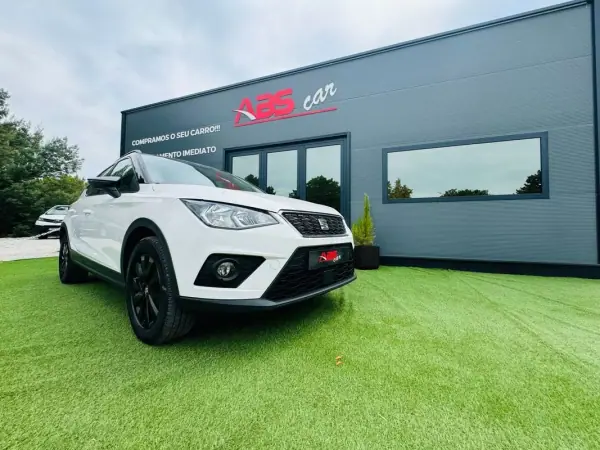 SEAT Arona 2021 - 15999 EUR, 100000 km - AUTO.MOTO.pt - 100000km - foto 9 de 31