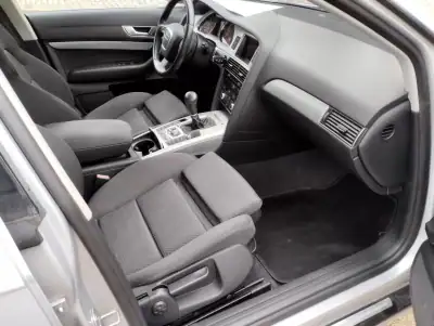 Audi A6 2010 - 10700 EUR, 220000 km - AUTO.MOTO.pt - 220000km - foto 18 de 29