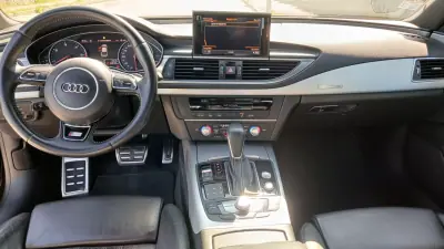 Audi A7 Sportback 2015 - 24500 EUR, 248000 km - AUTO.MOTO.pt - 248000km - foto 10 de 27