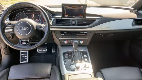 Audi A7 Sportback 2015 - 24500 EUR, 248000 km - AUTO.MOTO.pt - 248000km - foto 10 de 27