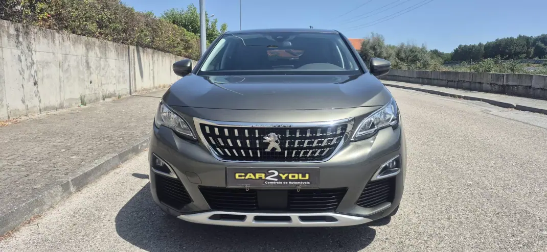 Peugeot 3008 2018 - 16950 EUR, 136000 km - 136000km - foto 2 de 28